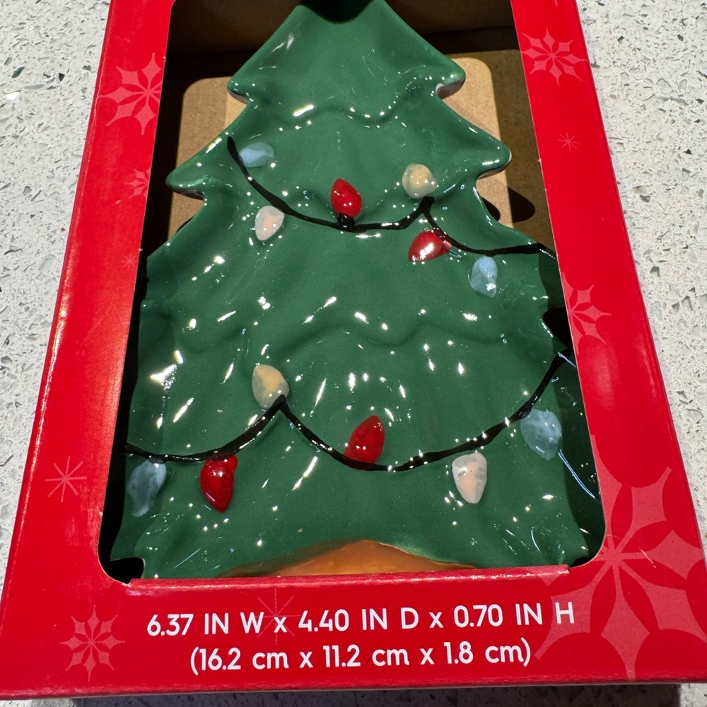 🌲 Christmas Tree Holiday Time Ceramic Spoon Rest - Picture 2 of 3